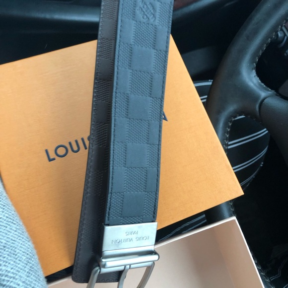 Louis Vuitton Belt - Picture 4 of 5